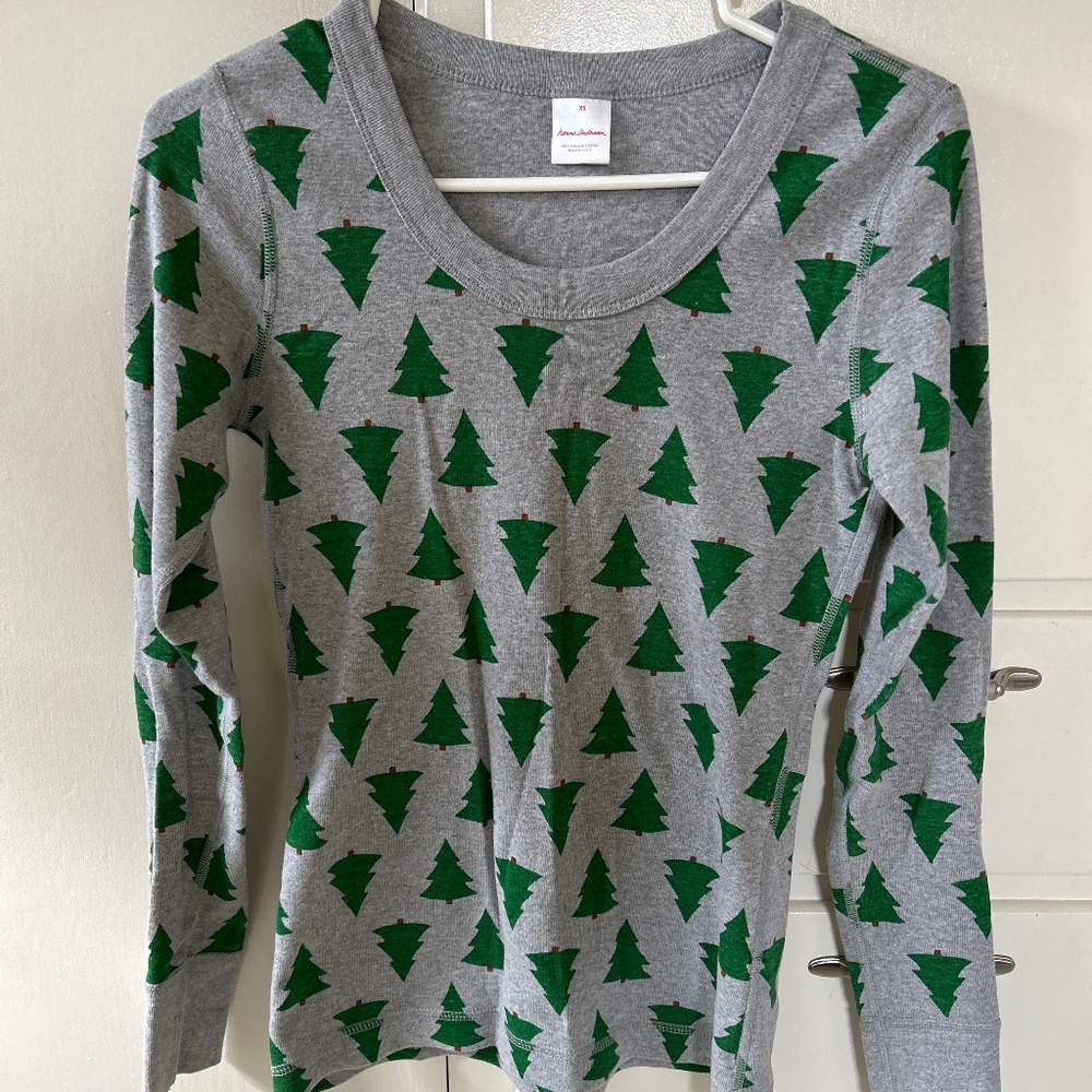Hannah Andersson pajama top